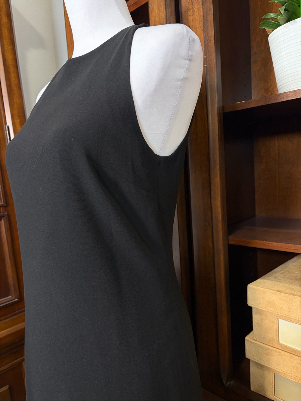 VTG Lauren Ralph Lauren Black Dress Size 6 Sleeveless Ruffle Trim Sheath LBD - Picture 4 of 10